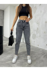 mom-fit jeans for womens