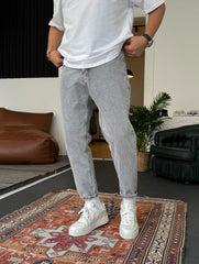 mom-fit denim jeans for mens