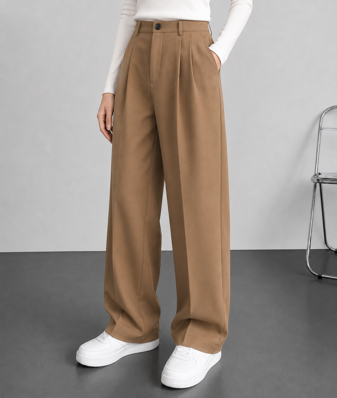 Women's urbana Design Platted musterd brwon Pant